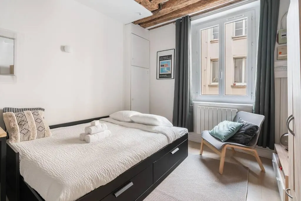 En Plein Coeur Du Marais Apartment Paris